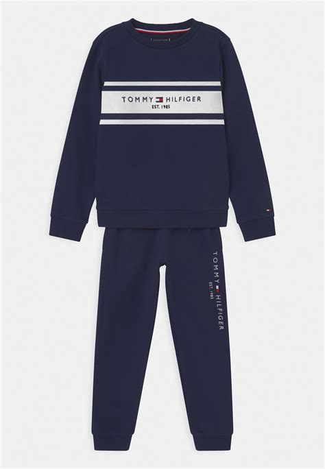 tommy hilfiger trainingspak kind|tommy hilfiger where to buy.